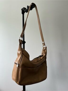 Blonde & Dagwood Tan Leather Shoulder Bag